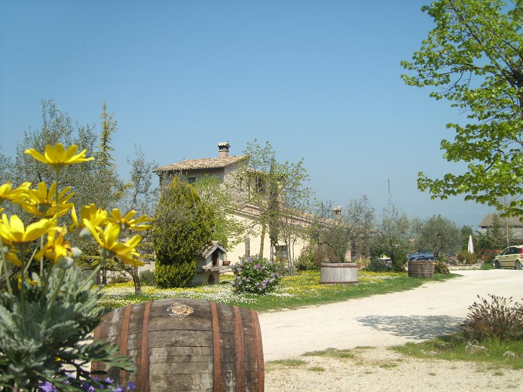 Fattoria Del Quondam Giano dellʼUmbria Exterior foto