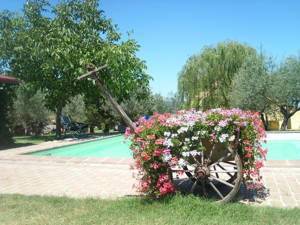 Fattoria Del Quondam Giano dellʼUmbria Exterior foto